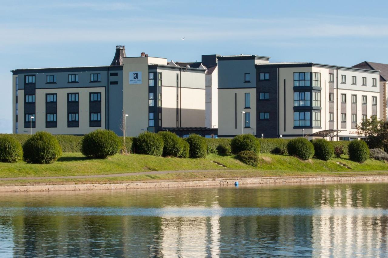 Ramsey Park Hotel Eksteriør bilde